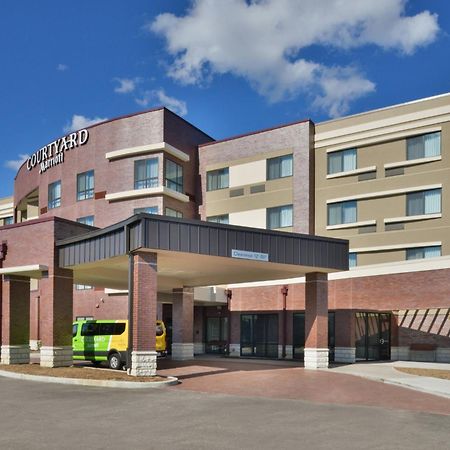 Courtyard By Marriott St Louis Честърфийлд Екстериор снимка